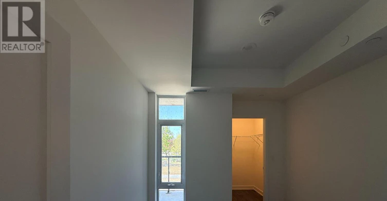 204 A-705 Davis Drive, Newmarket, ON, L3Y 0J1 - 20