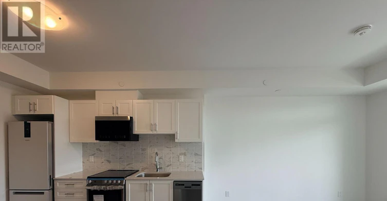 204 A-705 Davis Drive, Newmarket, ON, L3Y 0J1 - 8