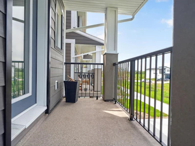 16-9250 156 Avenue NW - 4