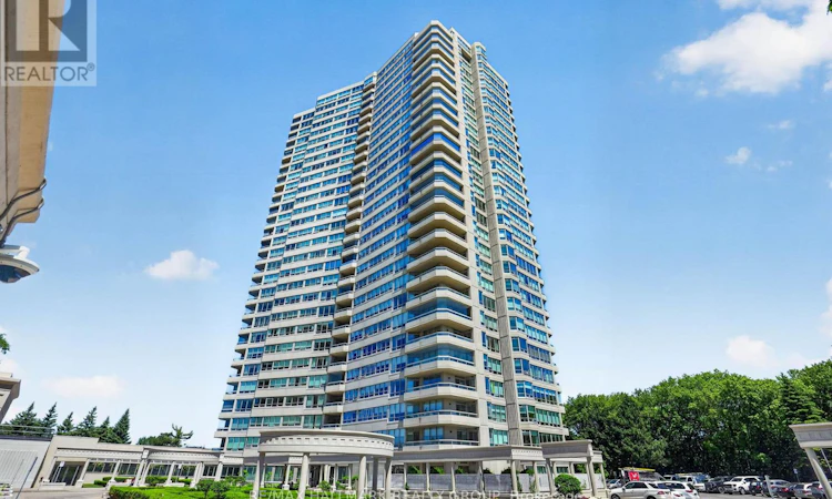 205-1480 Riverside Drive