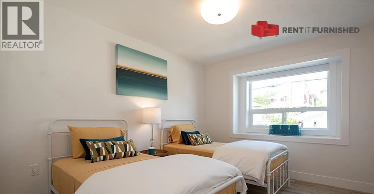 3143 E 8th Avenue, Vancouver, BC, V5M 1X5 - 27