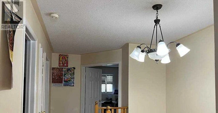 UPPER-24 Arborview Crescent, Toronto, ON, M9W 7B3 - 4