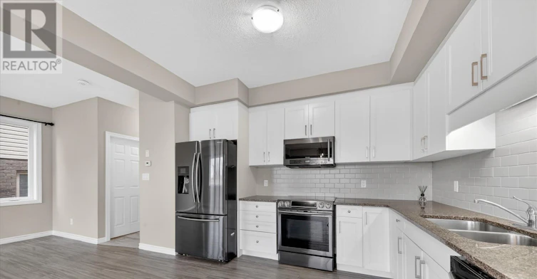 445 Avens Street, Waterloo, ON, N2V 0B6 - 19