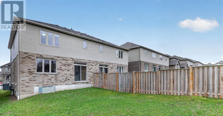 445 Avens Street, Waterloo, ON, N2V 0B6 - 35
