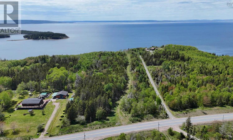 7-5 Acre 4 Highway