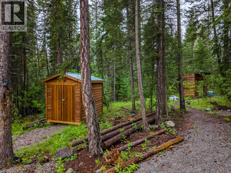 7587 Womack Road, Deka Lake, BC, V0K 1X3 - 25