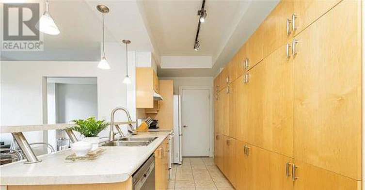1204-85 Bronson Avenue, Ottawa, ON, K1R 6G7 - 8