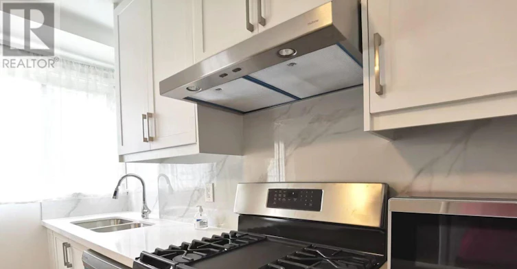 1-256 Homewood Avenue, Toronto, ON, M2R 2N3 - 2