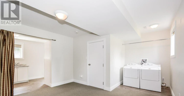 5 Algoma Drive, Guelph, ON, N1E 1C8 - 4