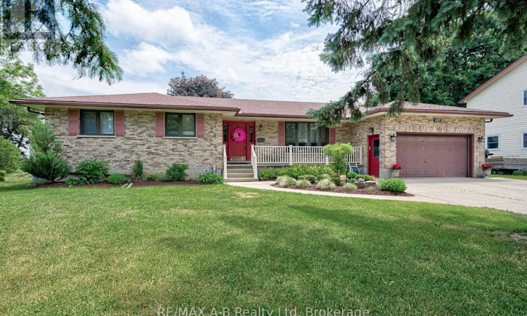 137 Mitchell Court