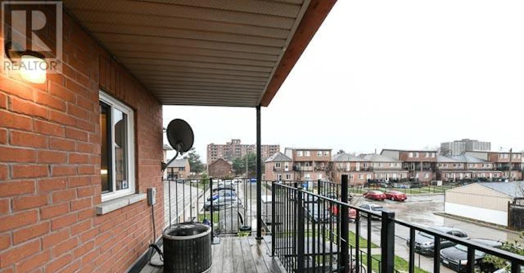226 Wiltshire Avenue, Toronto, ON, M6N 5G2 - 11