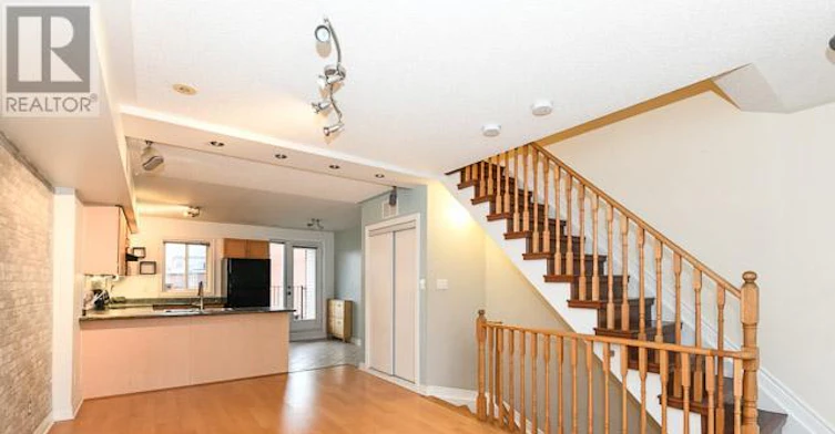 226 Wiltshire Avenue, Toronto, ON, M6N 5G2 - 7