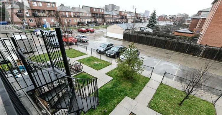 226 Wiltshire Avenue, Toronto, ON, M6N 5G2 - 12