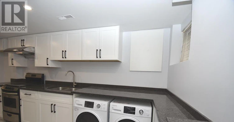 BSMT-133 Coxwell Avenue E, Toronto, ON, M4L 3B4 - 3