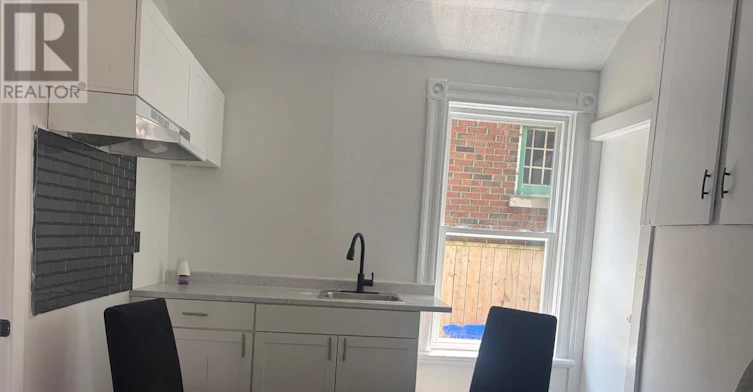1-710 Adelaide Street, London, ON, N5Y 2L5 - 3