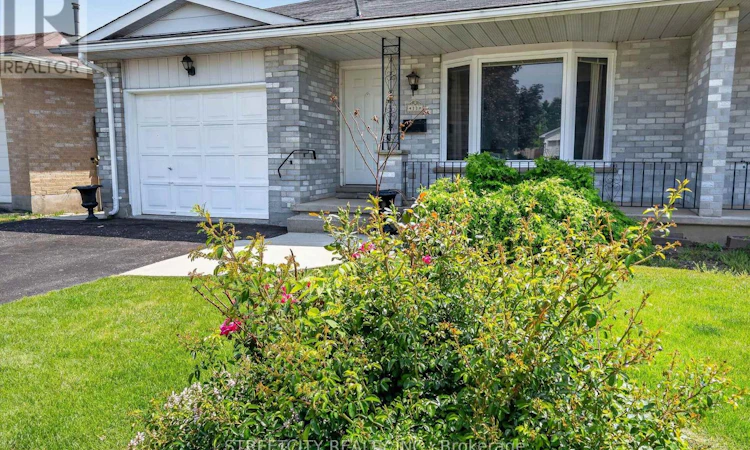11 Rickwood Place