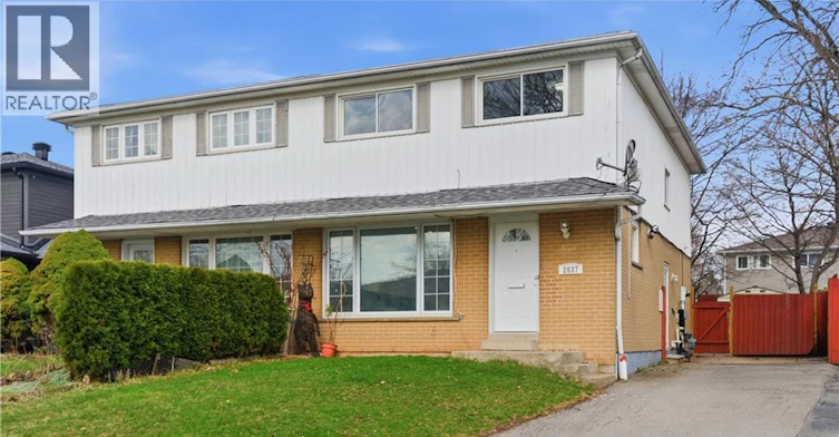 2637 Altadena Court, Mississauga, ON, L5K 1G1
