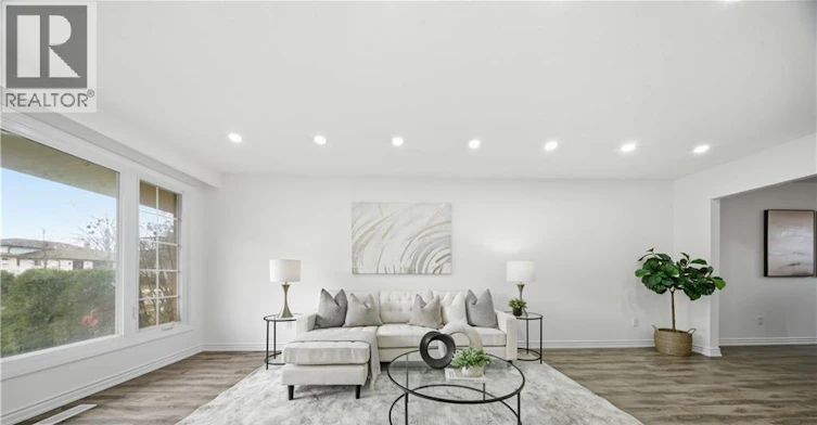 2637 Altadena Court, Mississauga, ON, L5K 1G1 - 10