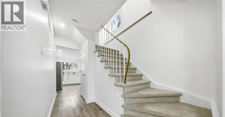 2637 Altadena Court, Mississauga, ON, L5K 1G1 - 17