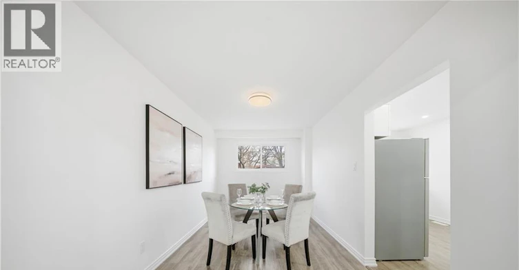 2637 Altadena Court, Mississauga, ON, L5K 1G1 - 11