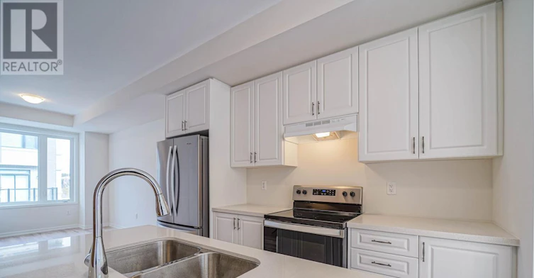 5 Aberfoyle Street, Vaughan, ON, L6A 5C5 - 5