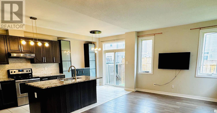 621 Lauraleaf Crescent, Manotick, ON, K2J 6G9 - 4