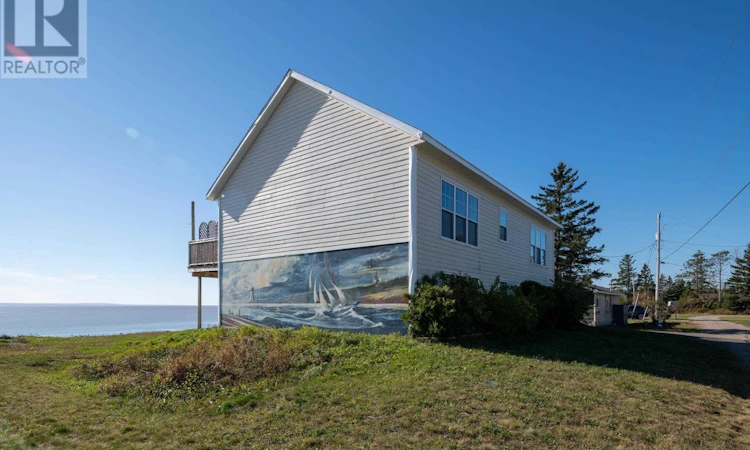 32 Evergreen Court