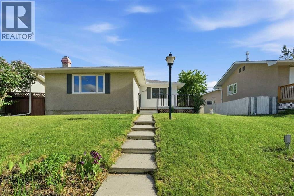 6119 Blackthorn Crescent NE, Calgary, AB, T2K 3X5