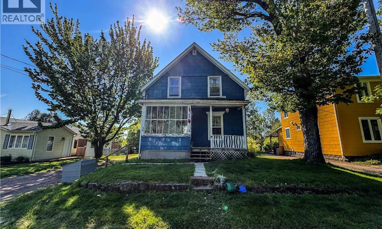 29 Squire Street