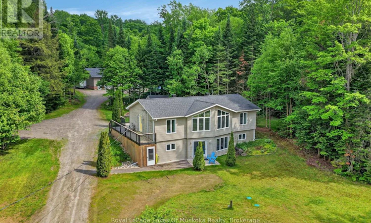 1957 Lone Pine Drive S
