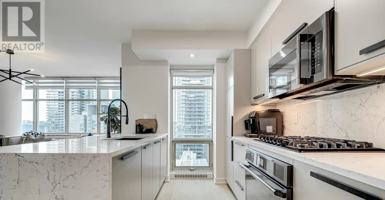 1903-35 Mariner Terrace, Toronto, ON, M5V 3V9 - 9