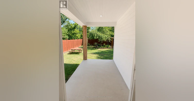 MAIN FLOOR-132 Elmwood Road, Oakville, ON, L6K 2A7 - 11