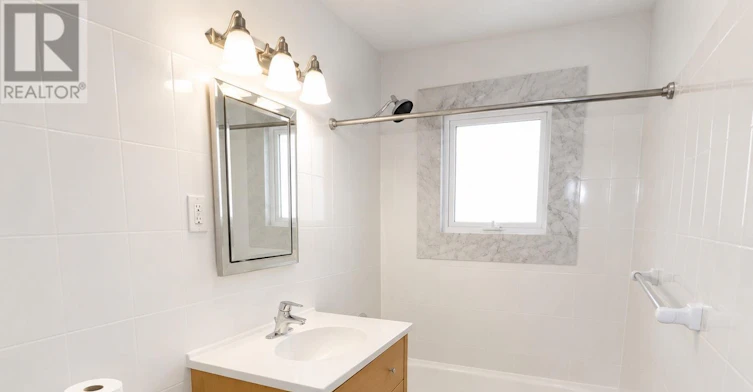 MAIN FLOOR-132 Elmwood Road, Oakville, ON, L6K 2A7 - 10