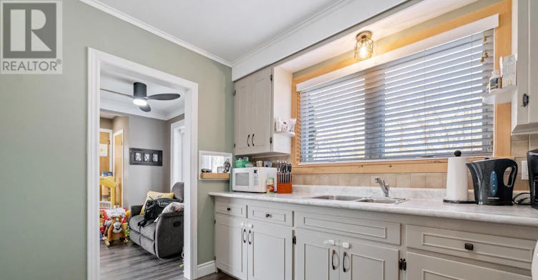 105 Wellington Street W, Exeter, ON, N0M 1S2 - 12