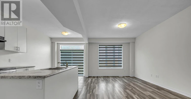 194 Links Crescent, Woodstock, ON, N4T 0L9 - 2