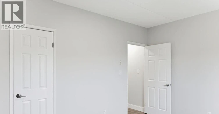 409-325 Village Grove, Tecumseh, ON, N8N 0B1 - 14