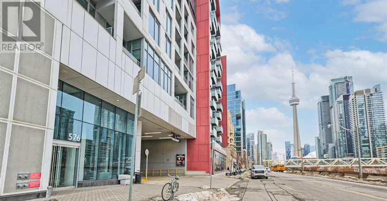 718E-576 Front Street W, Toronto, ON, M5V 1C1 - 2