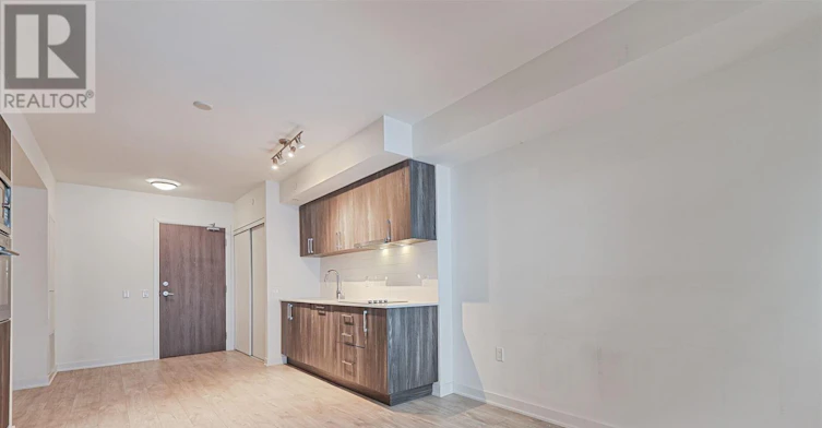 718E-576 Front Street W, Toronto, ON, M5V 1C1 - 18