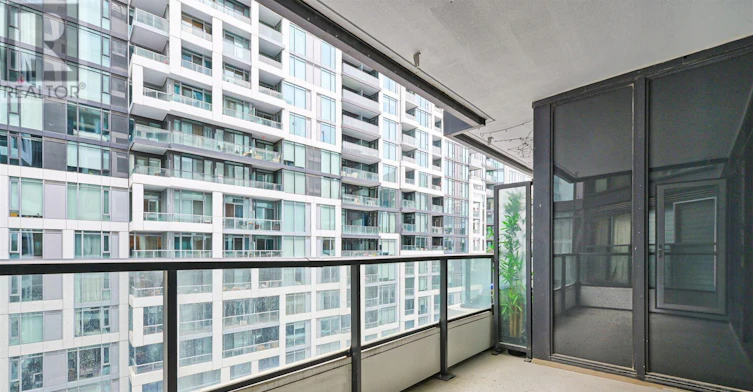 718E-576 Front Street W, Toronto, ON, M5V 1C1 - 17
