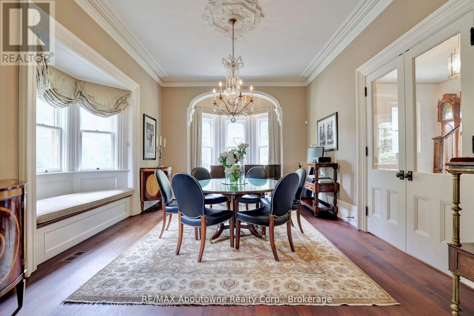 350 King Street, Oakville, ON, L6J 1C2 - 7