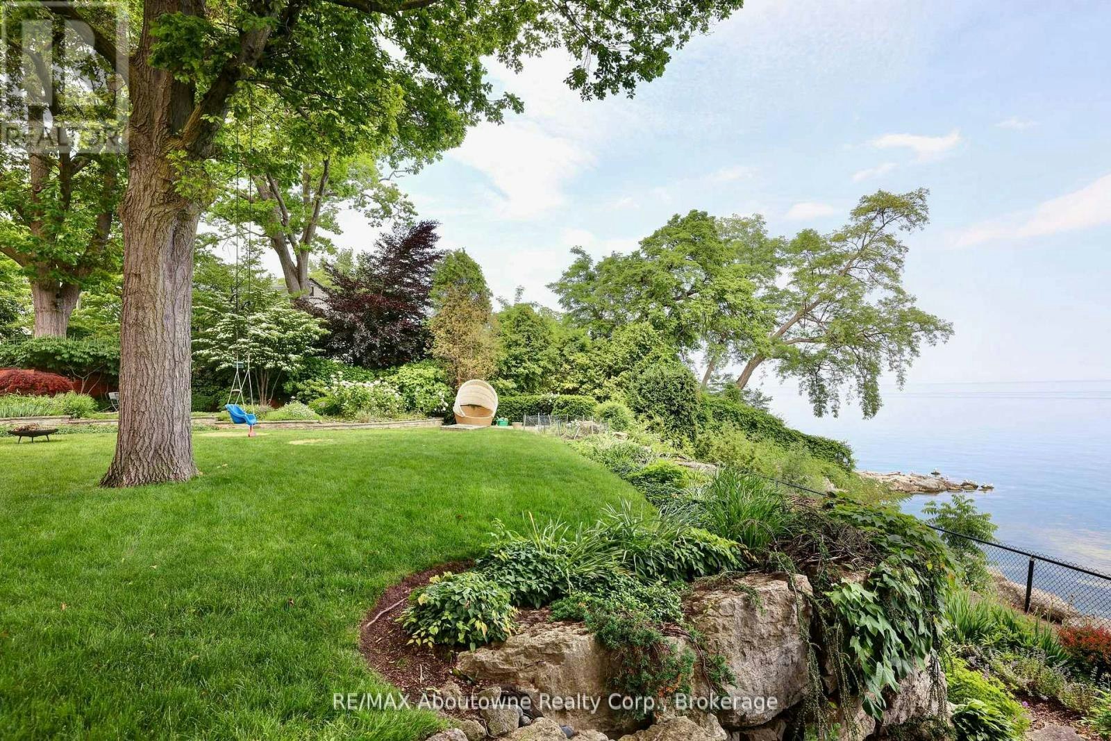 350 King Street, Oakville, ON, L6J 1C2 - 45