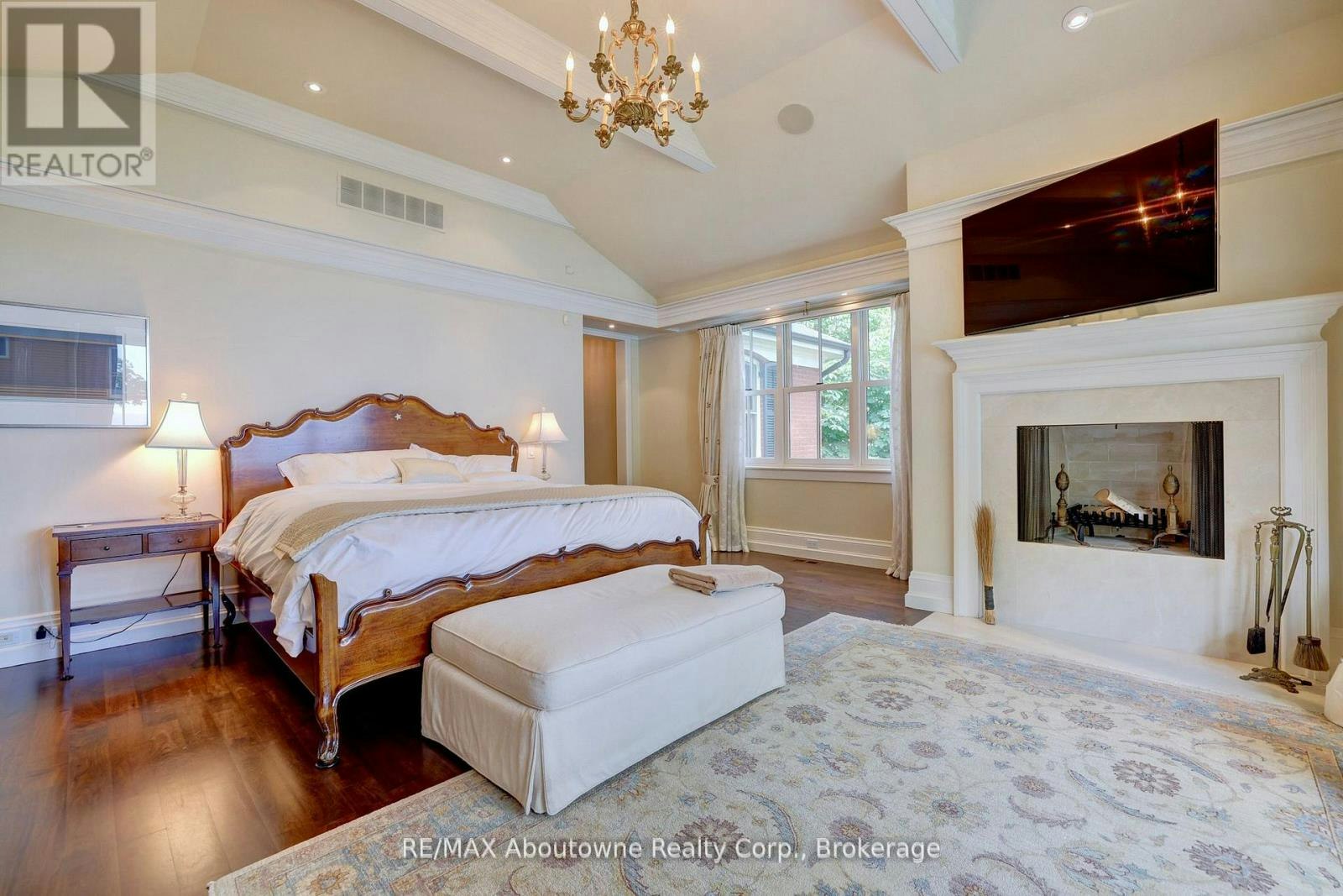 350 King Street, Oakville, ON, L6J 1C2 - 24