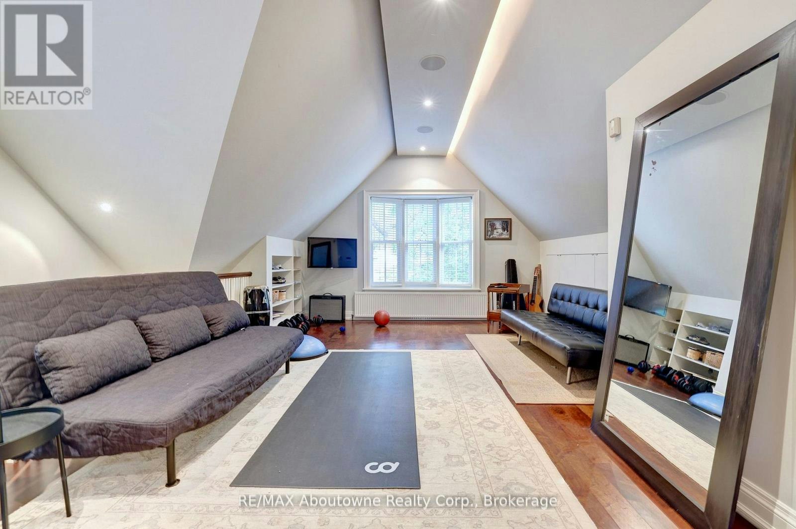 350 King Street, Oakville, ON, L6J 1C2 - 41