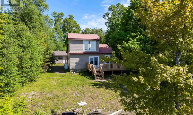 633 Marlette Drive