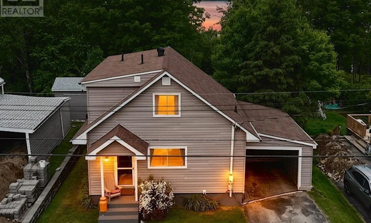 53 Westview Crescent