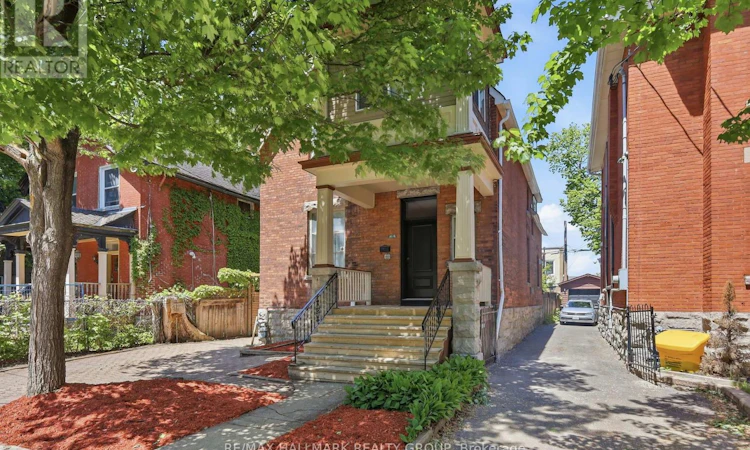 419 Besserer Street