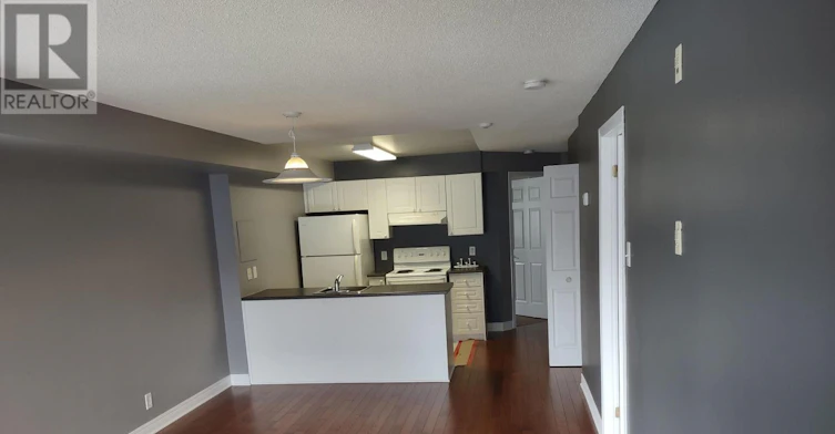 313-429 Somerset Street W, Ottawa, ON, K2P 2P5 - 11