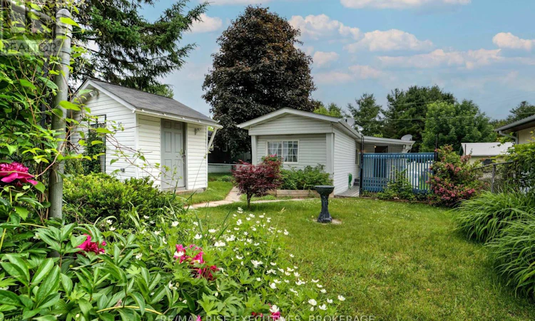 27-104 Ellisville Road