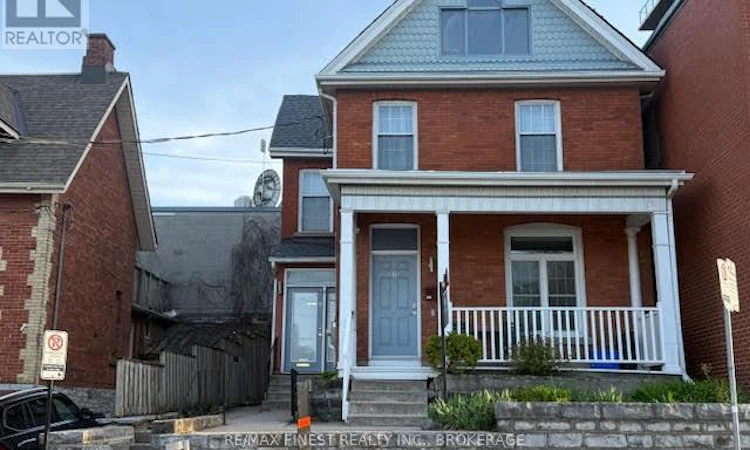 166 Queen Street