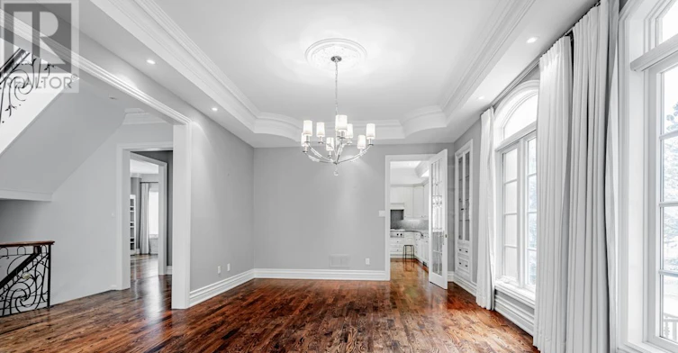8 York Road, Toronto, ON, M2L 1H5 - 9